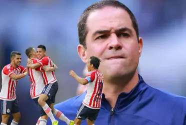 El zaguero habría sido ofrecido al campeón y el América aún analiza la opción.