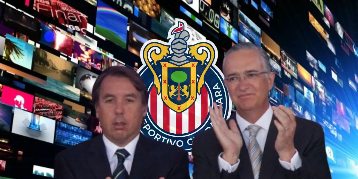 Emilio Azcárraga junto a Ricardo Salinas junto al escudo de Chivas / FOTO SIN EMBARGO