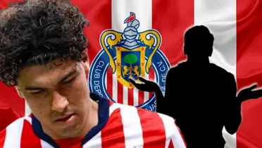 Érick Gutiérrez junto a futbolista incógnito / FOTO BOLAVIP