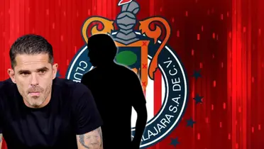 Fernando Gago junto a jugador incógnito / FOTO X