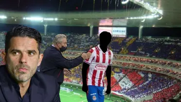Fernando Gago junto a Víctor Vucetich y futbolista incógnito de Chivas / FOTO X