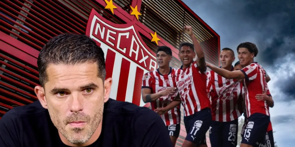 Fernando Gago y jugadores de Chivas/Foto Necaxa.