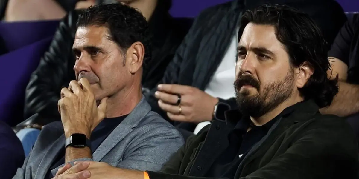 Fernando Hierro y a lado Amaury Vergara / Foto Imago7
