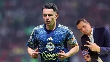 Fidalgo en partido, foto de Mexsport, con Martinoli al frente