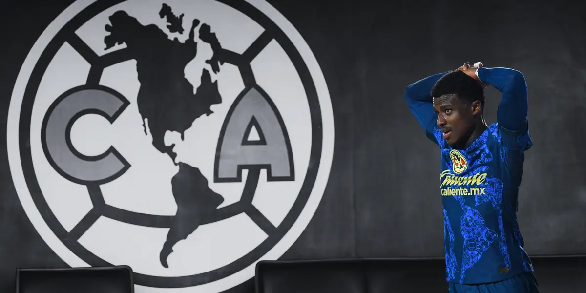 Fondo tomado de Club América, con Javairo al frente