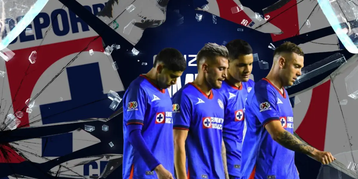 Futbolistas de Cruz Azul junto al escudo del club / FOTO ESTO