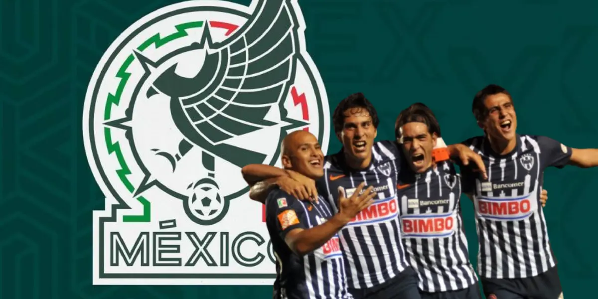 Futbolistas de Rayados junto al escudo de la Selección Mexicana / FOTO INFO7