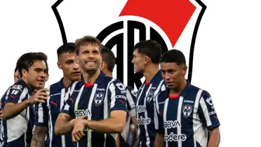 Futbolistas de Rayados junto al escudo de River Plate / FOTO REVISTA 1