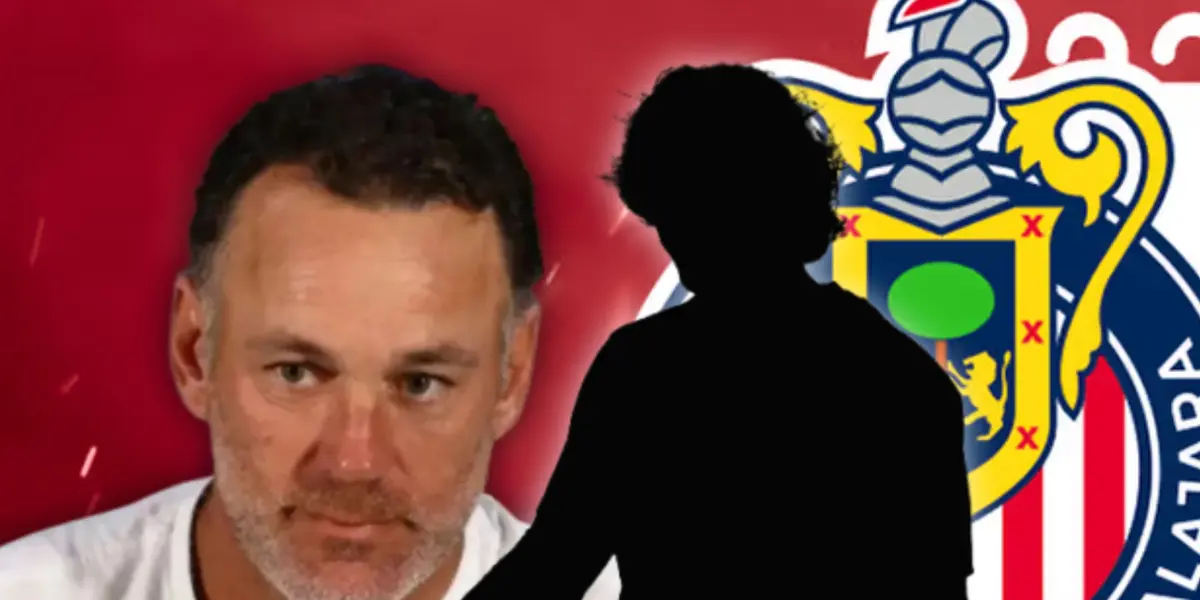 Gabriel Milito y silueta de jugador/Foto TUDN.