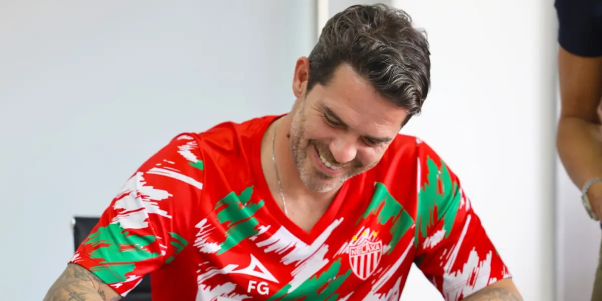 Fernando Gago y el mensajito que le mandó a Chivas tras ser presentado como DT del Necaxa
