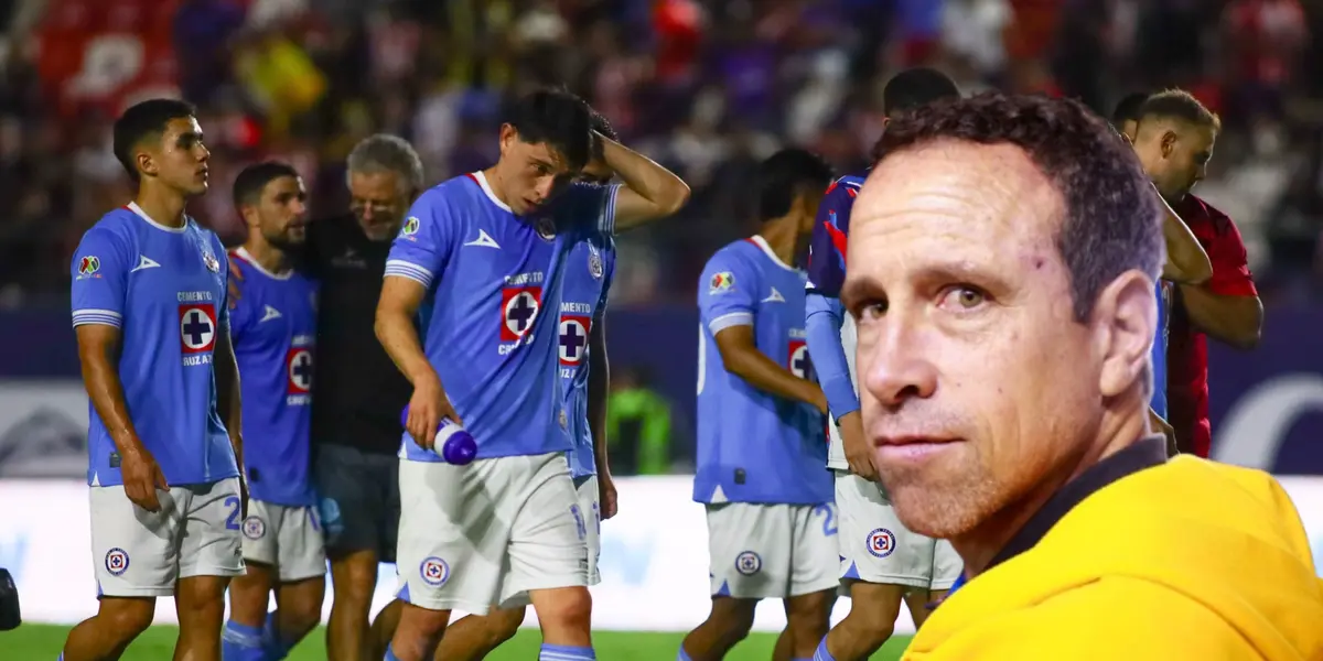 Gerardo Torrado junto a jugadores de Cruz Azul / FOTO GETTY IMAGES