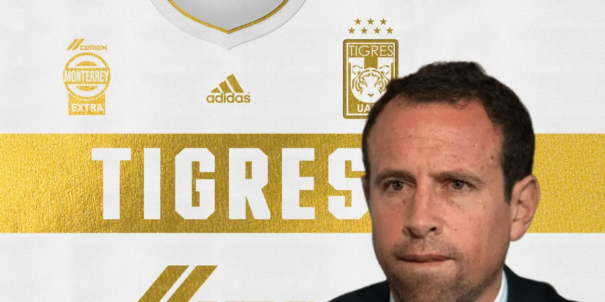 Gerardo Torrado y camiseta dorada del club felino/Foto Tigres.