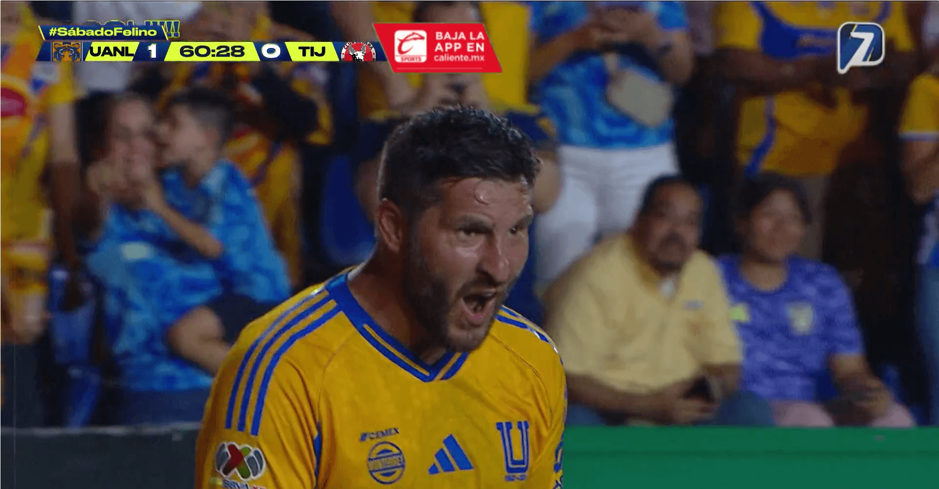 Gignac celebrando. Captura de Azteca Deportes