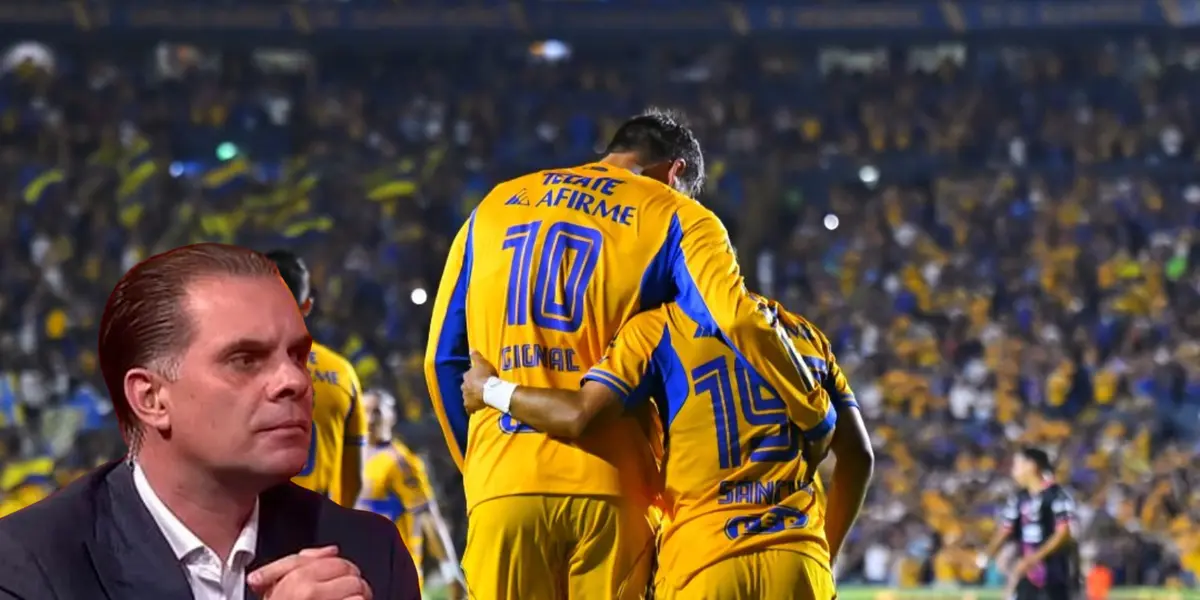 Gignac y Sánchez, foto de Tigres, con Martinoli al frente