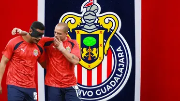 Gilberto Sepúlveda junto a Javier Hernández / FOTO MEDIOTIEMPO