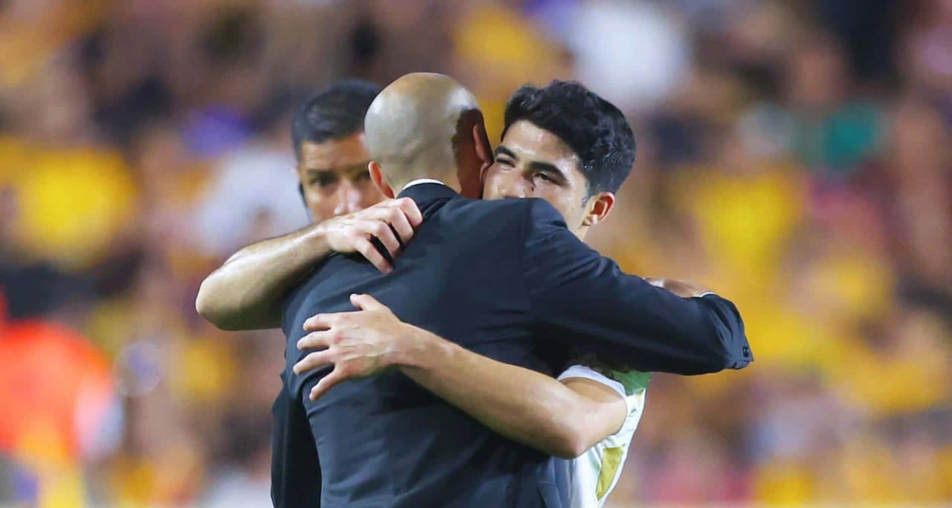 Guido Pizarro y Nicolás Ibañez tienen una gran relación, sin embargo la salida del atacante es inminente