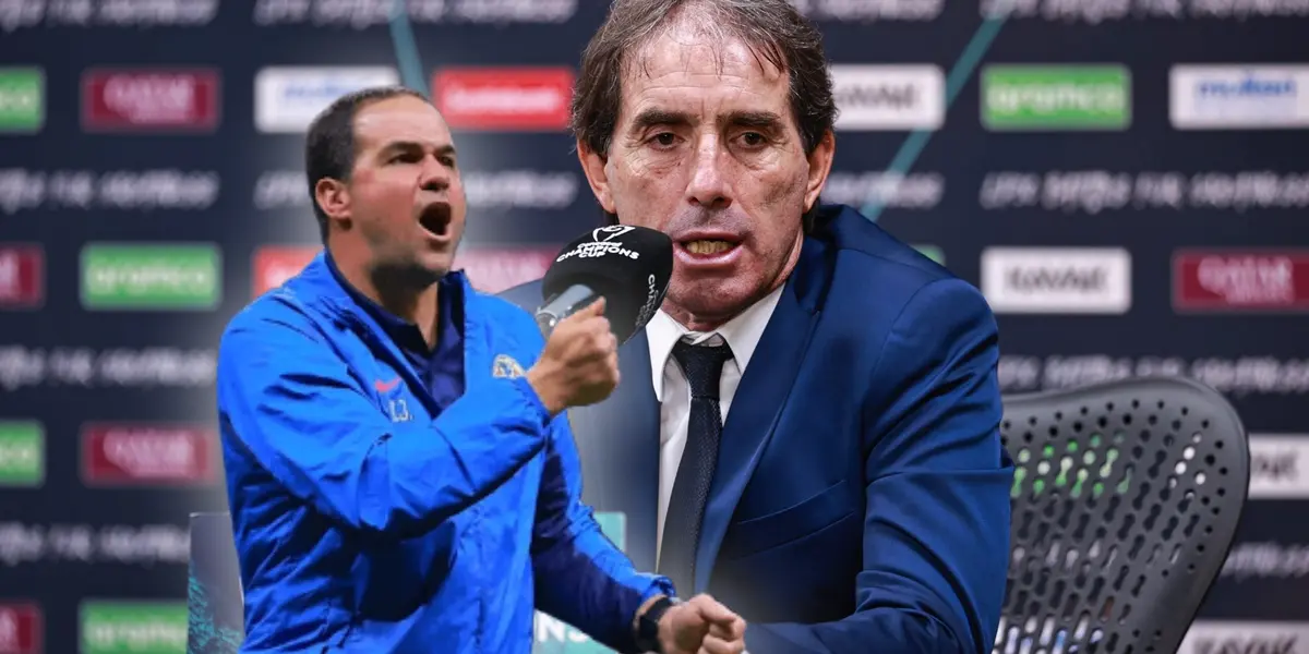 Guillermo Almada hablando en conferencia/ Foto Reporte Índigo.