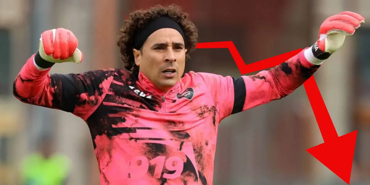 Guillermo Ochoa en calentamiento con Salernitana. Foto: Salernitana