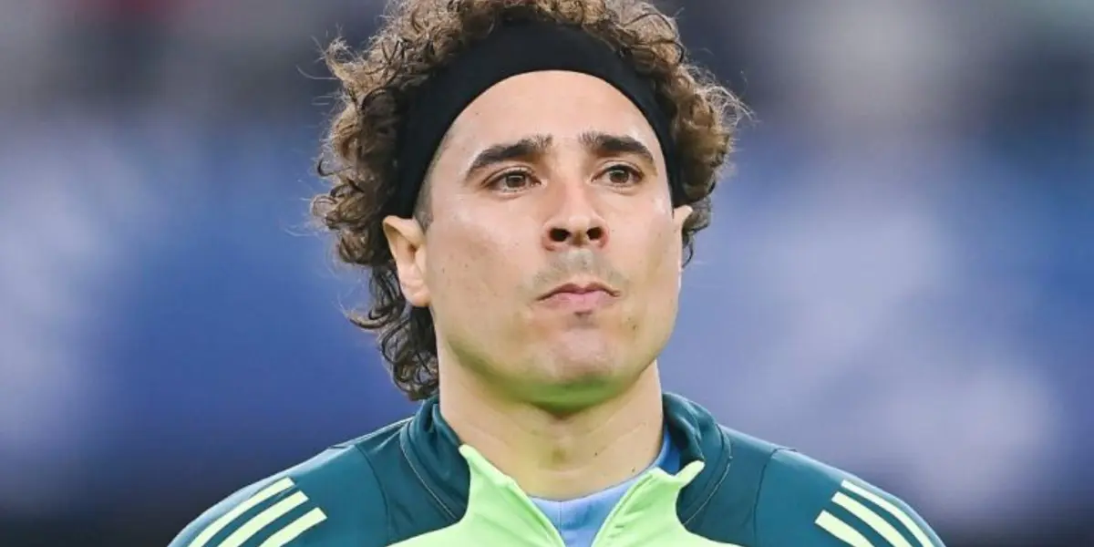 Guillermo Ochoa en partido con México. Foto; Récord