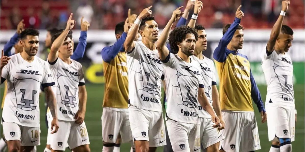 Gustavo Del Prete salió molesto luego de ser substituido al minuto 58 en el partido ante San Luis