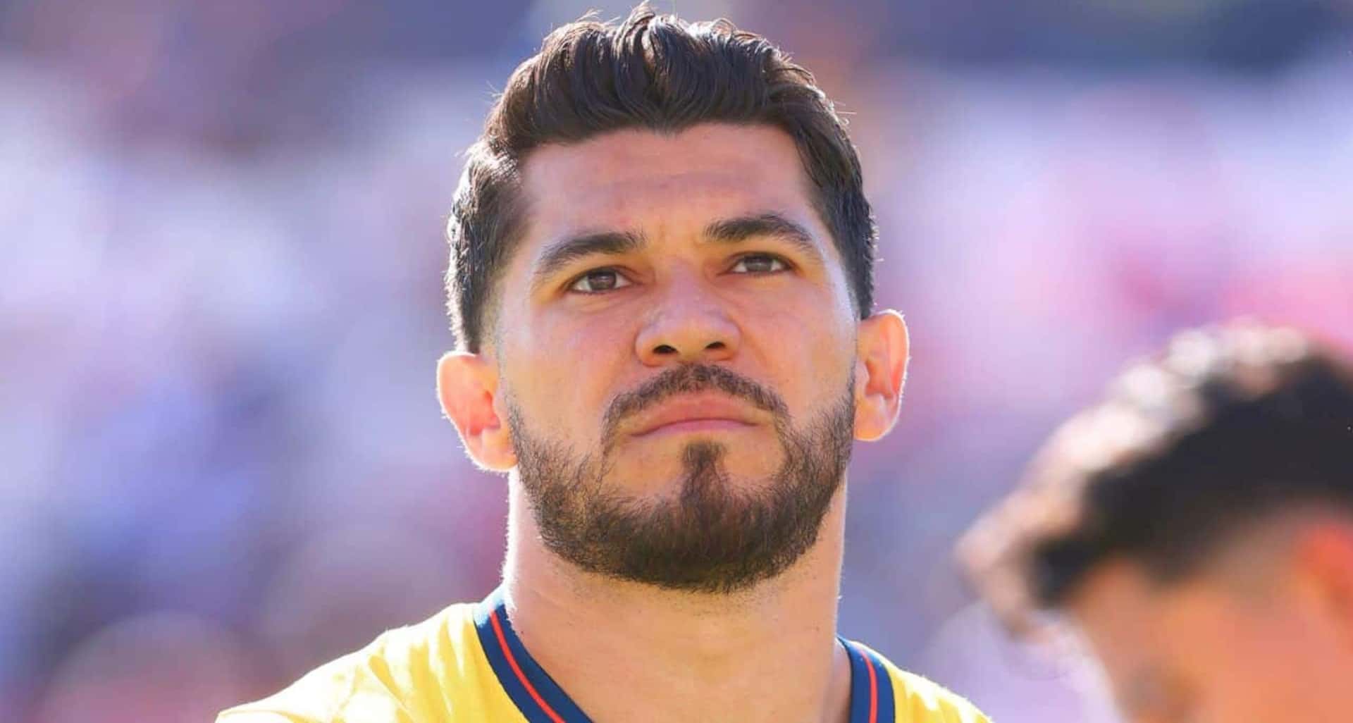 Henry ha ganado 7 títulos oficiales con las Águilas entre tres Ligas MX, dos Campeón de Campeones, una Copa MX y una Supercopa MX