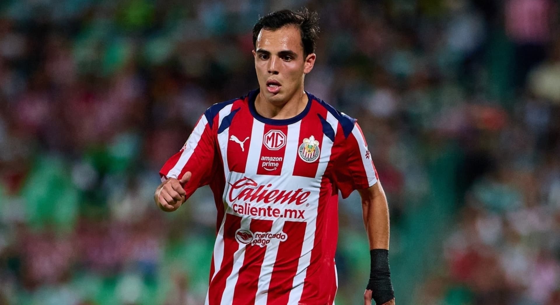 Hugo Camberos apenas ha jugado diez minutos en el Clausura 2026