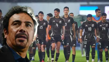 Hugo Sánchez junto a futbolistas del Tri / FOTO LÓPEZ DÓRIGA DIGITAL