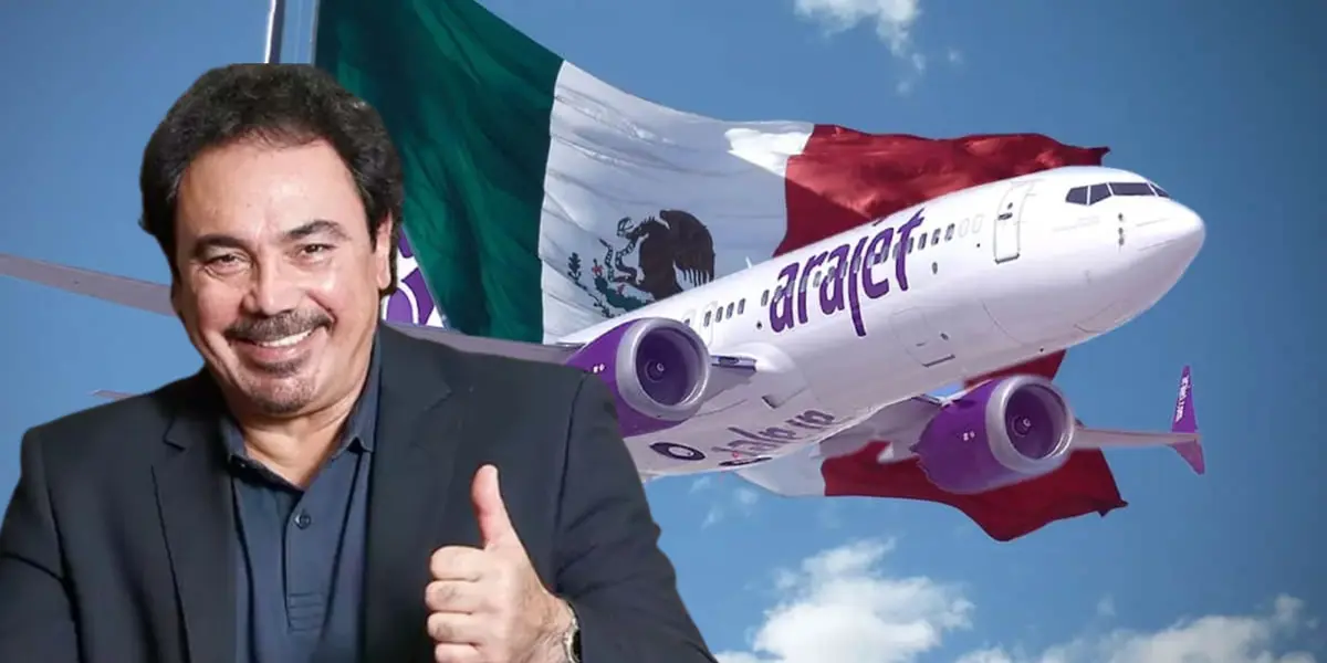 Hugo Sánchez junto a la bandera de México / FOTO MARCA