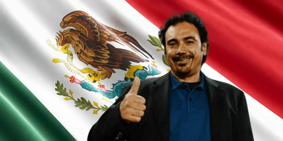 Hugo Sánchez y bandera de México/Foto Tirant Lo Blanch.