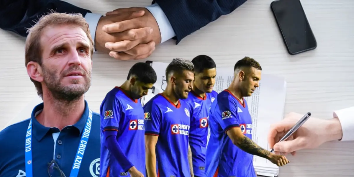 Iván Alonso junto a futbolistas de Cruz Azul / FOTO ESTO