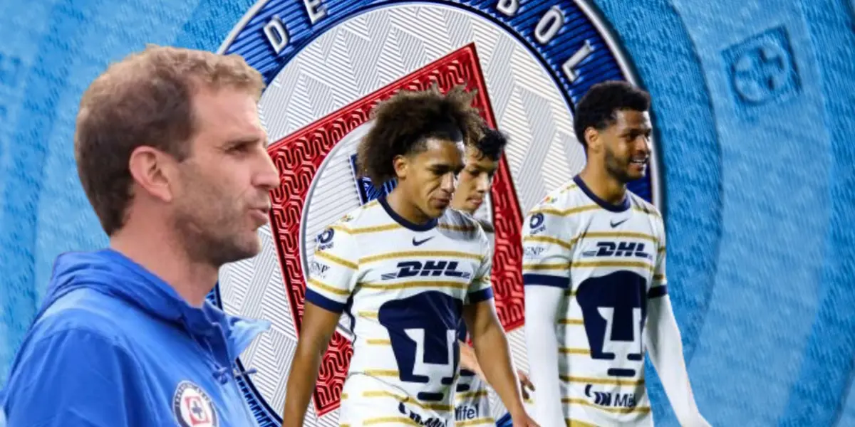 Iván Alonso junto a futbolistas de Pumas / FOTO RÉCORD