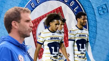 Iván Alonso junto a futbolistas de Pumas / FOTO RÉCORD