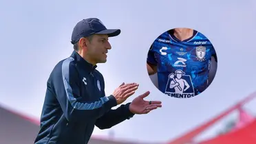 Jaime Lozano e imagen de jugador recortada/Foto Pachuca.