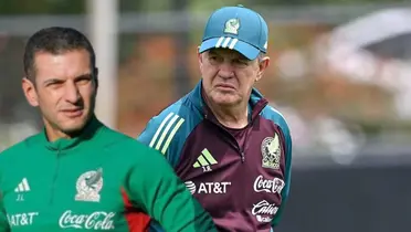Jaime Lozano junto a Javier Aguirre / FOTO ALMANAQUE PUEBLA