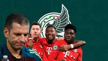 Jaime Lozano junto a jugadores del Bayern Múnich / FOTO MEXSPORT