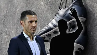 Jaime Lozano y silueta de jugador/Foto Coats Group.