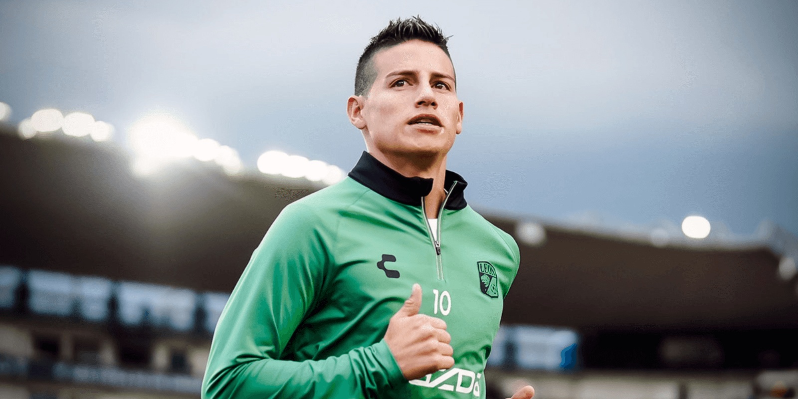 James en partido. Foto: Club León