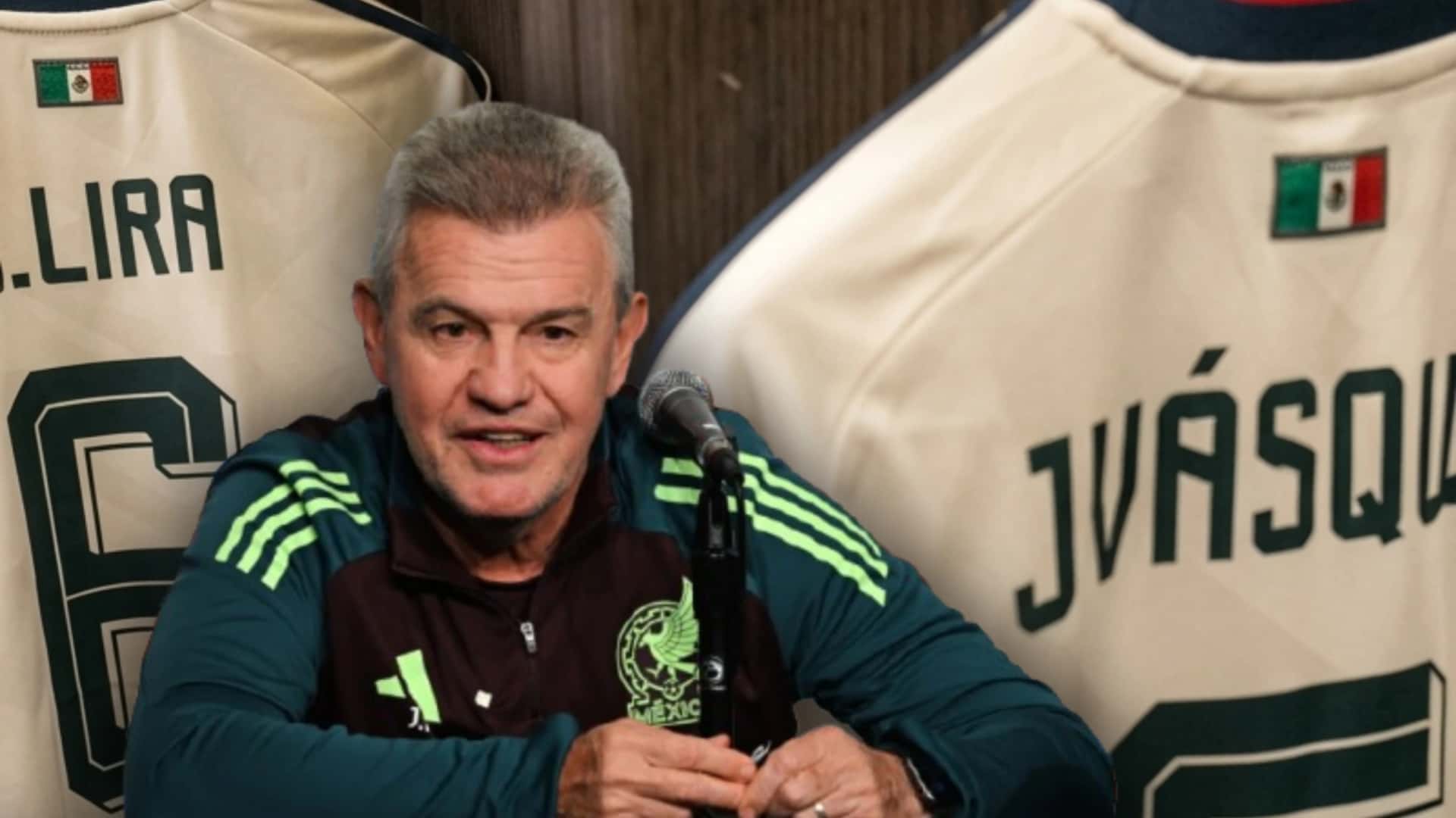 Javier Aguirre durante la conferencia de prensa de México