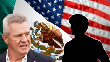 Javier Aguirre junto a futbolista incógnito / FOTO GOAL