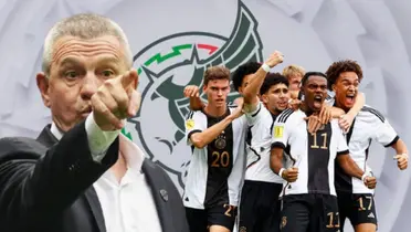 Javier Aguirre junto a futbolistas alemanes / FOTO MARCA