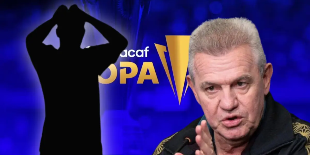 Javier Aguirre y silueta de futbolista/Foto Diario AS.