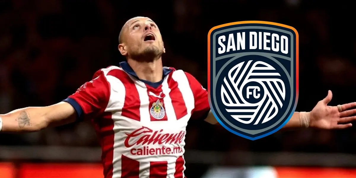 Javier Hernández celebrando y escudo del San Diego/Foto La Jornada.