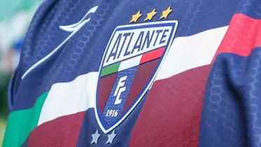 Jersey tomado de Atlante