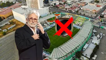 Jesús Martínez hablando por teléfono y equipo con marca roja/Foto Estadios de México.