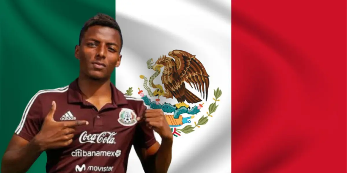 Joao Maleck junto a la bandera de México / FOTO INFOBAE