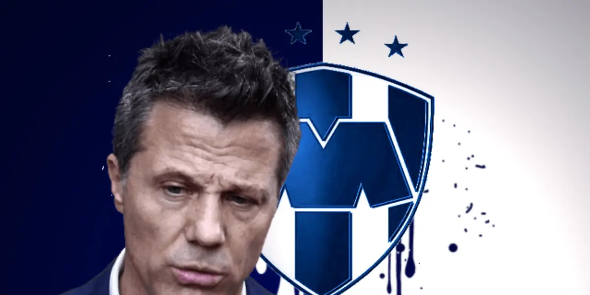 José Antonio Noriega y logo de Rayados de Monterrey/Foto Alexis García.