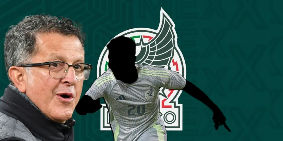 Juan Carlos Osorio junto a futbolista incógnito del Tri / FOTO MARCA
