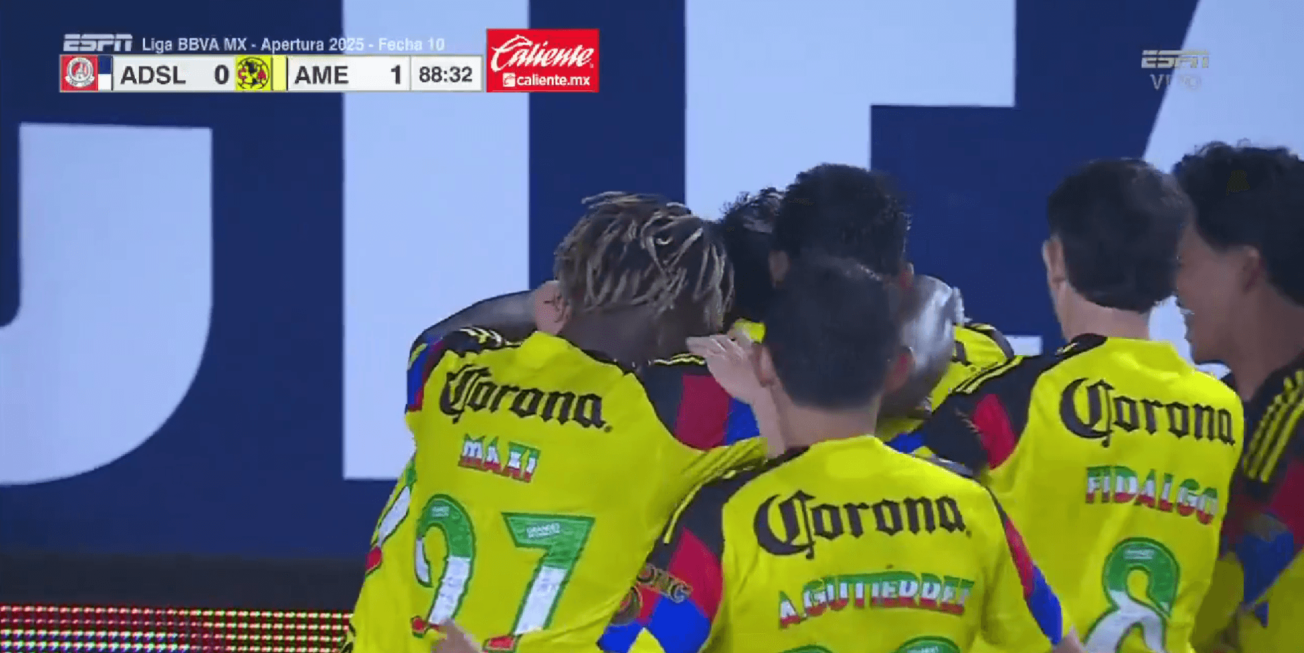 Jugadores celebrando, captura de ESPN