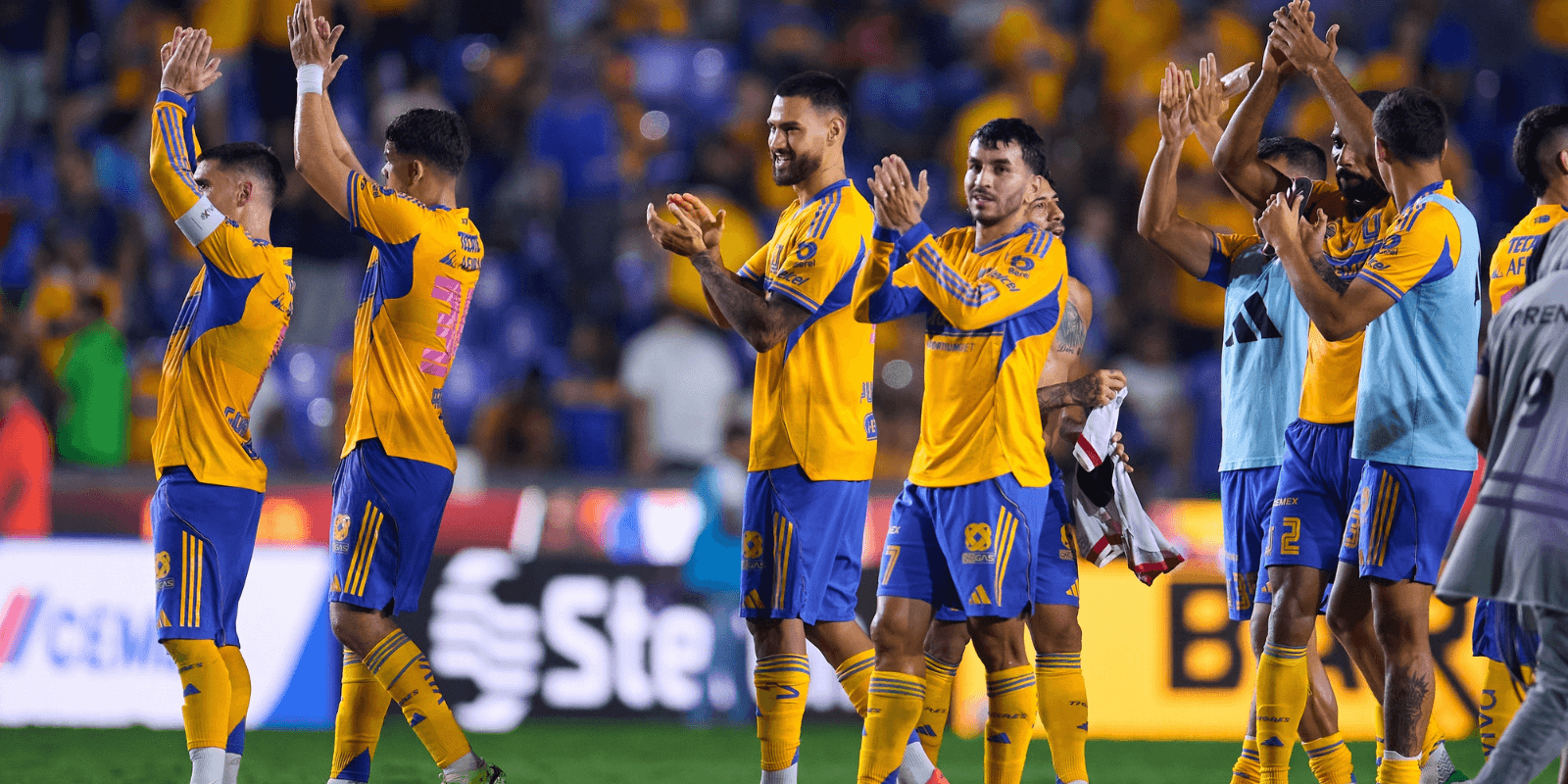Jugadores celebrando. Foto: Tigres