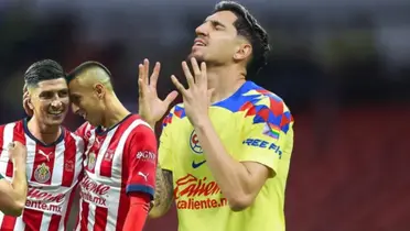 Jugadores de Chivas junto a Diego Valdés / FOTO MEXSPORT
